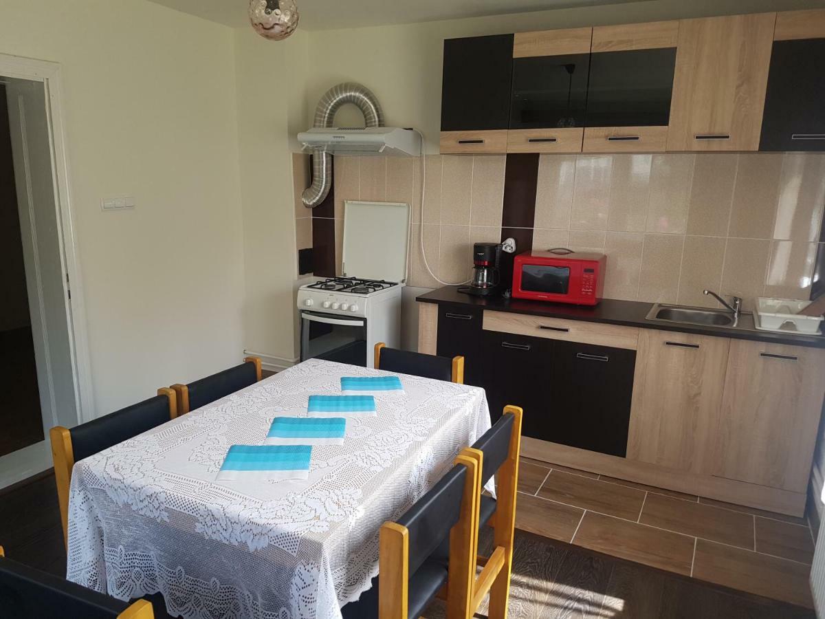 Apartament Tiatim Apartment Vatra Dornei Ngoại thất bức ảnh